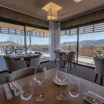 Mildiss & Restaurant, Bw Signature Collection Hotel 4*