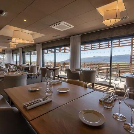 Mildiss & Restaurant, Bw Signature Collection Hotell Besse-et-Saint-Anastaise