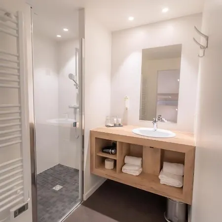 Mildiss & Restaurant, Bw Signature Collection 4* Besse-et-Saint-Anastaise