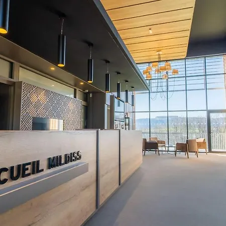 Mildiss & Restaurant, Bw Signature Collection 4*