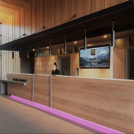 Hotell Mildiss & Restaurant, Bw Signature Collection 4*