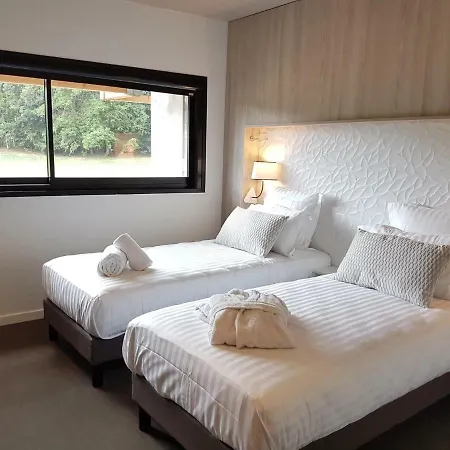 Mildiss & Restaurant, Bw Signature Collection Besse-et-Saint-Anastaise