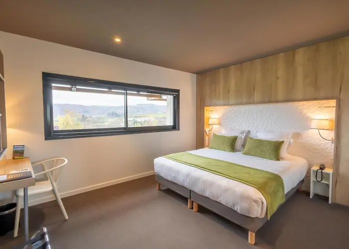 Mildiss & Restaurant, Bw Signature Collection Besse-et-Saint-Anastaise