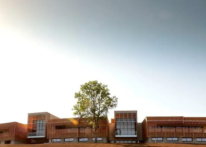 Mildiss & Restaurant, Bw Signature Collection Hotel