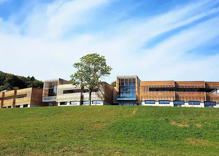 Mildiss & Restaurant, Bw Signature Collection 4*